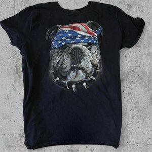 Vintage Y2K Patriotic Bulldog Spirit of America Graphic T-Shirt